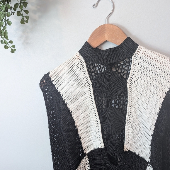 Andrea Almeida Black And White Crochet Greta Mini Dress Xs - Picture 5 of 16